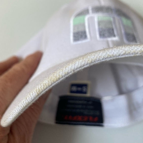 Travis Mathew Golf Logo Flex Fit Hat - Picture 9 of 10